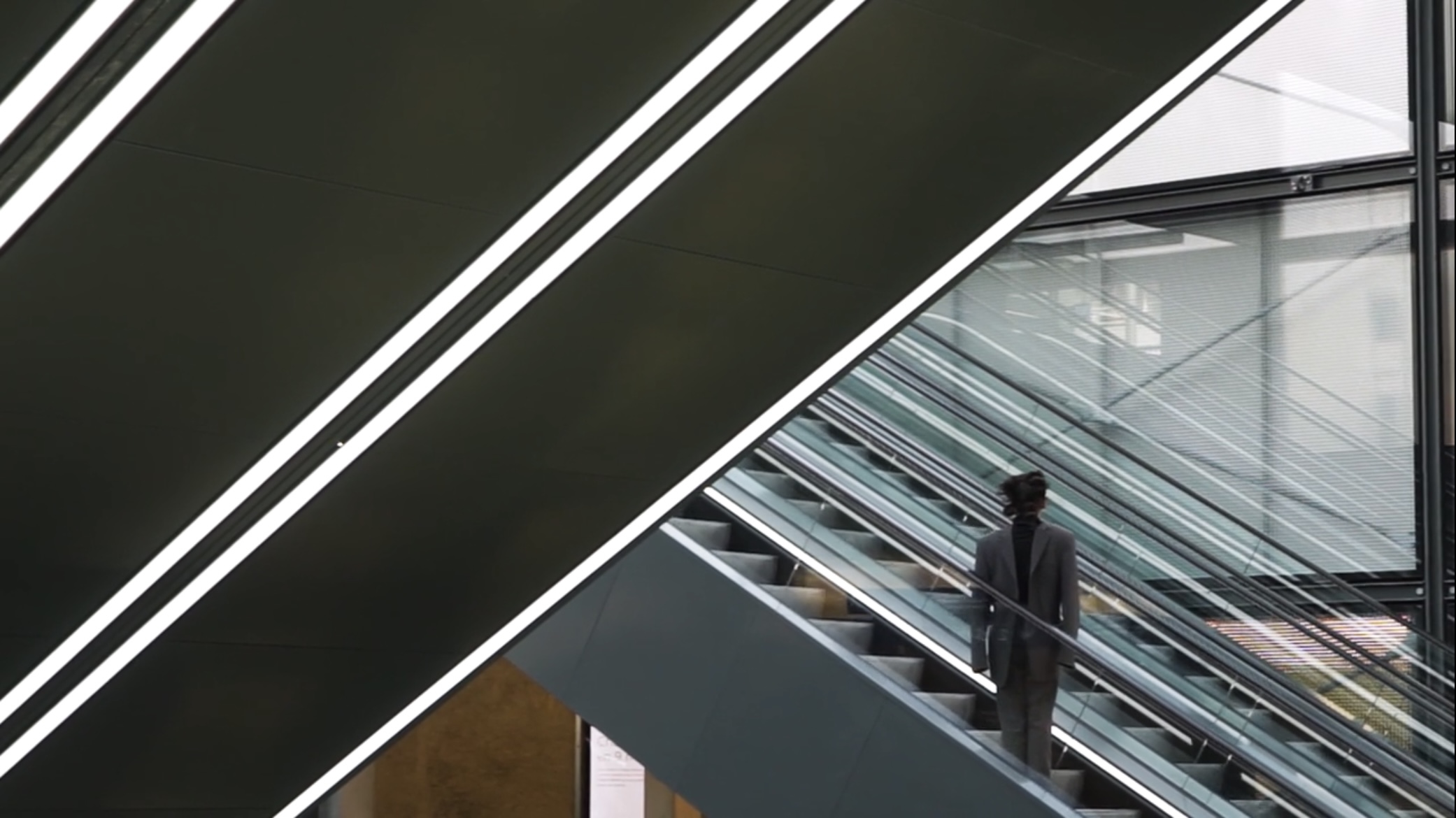 CallMe stairs